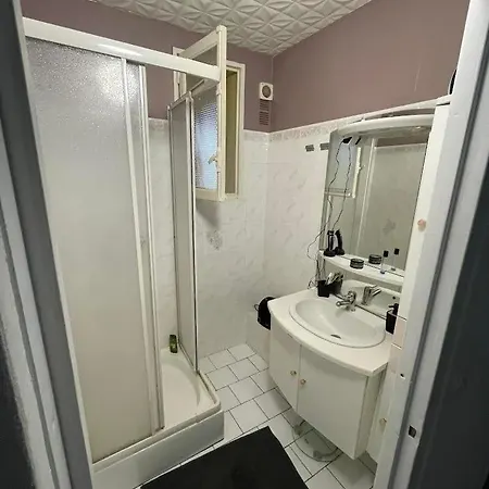 아파트 Appartement Proche Du Circuit Des 24H Du Mans *